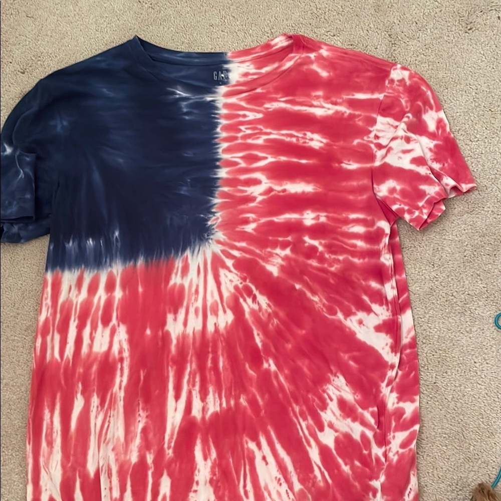 GAP Red and Blue Tie-Dye T-Shirt